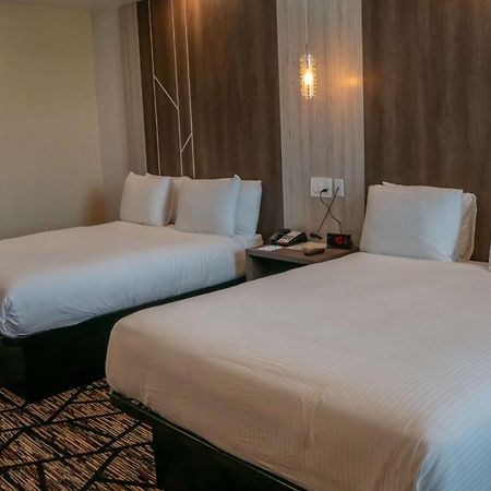 Surestay Hotel By Best Western Houston Southeast South Houston Esterno foto