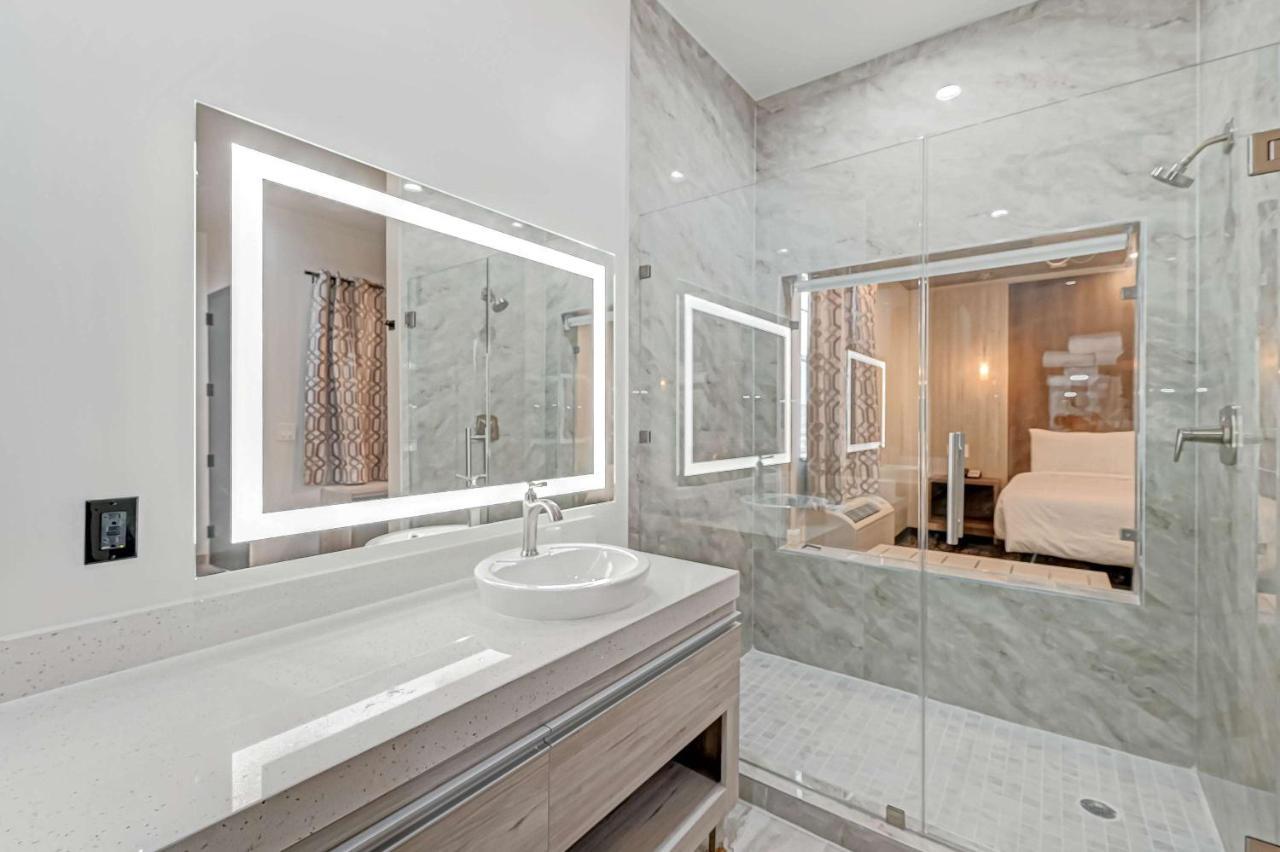 Surestay Hotel By Best Western Houston Southeast South Houston Esterno foto