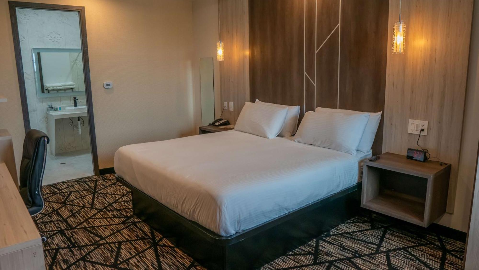 Surestay Hotel By Best Western Houston Southeast South Houston Esterno foto
