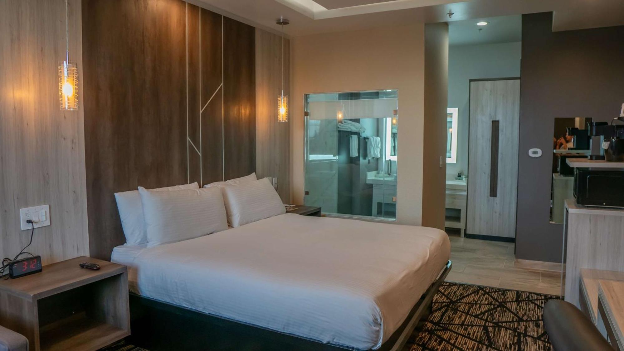 Surestay Hotel By Best Western Houston Southeast South Houston Esterno foto